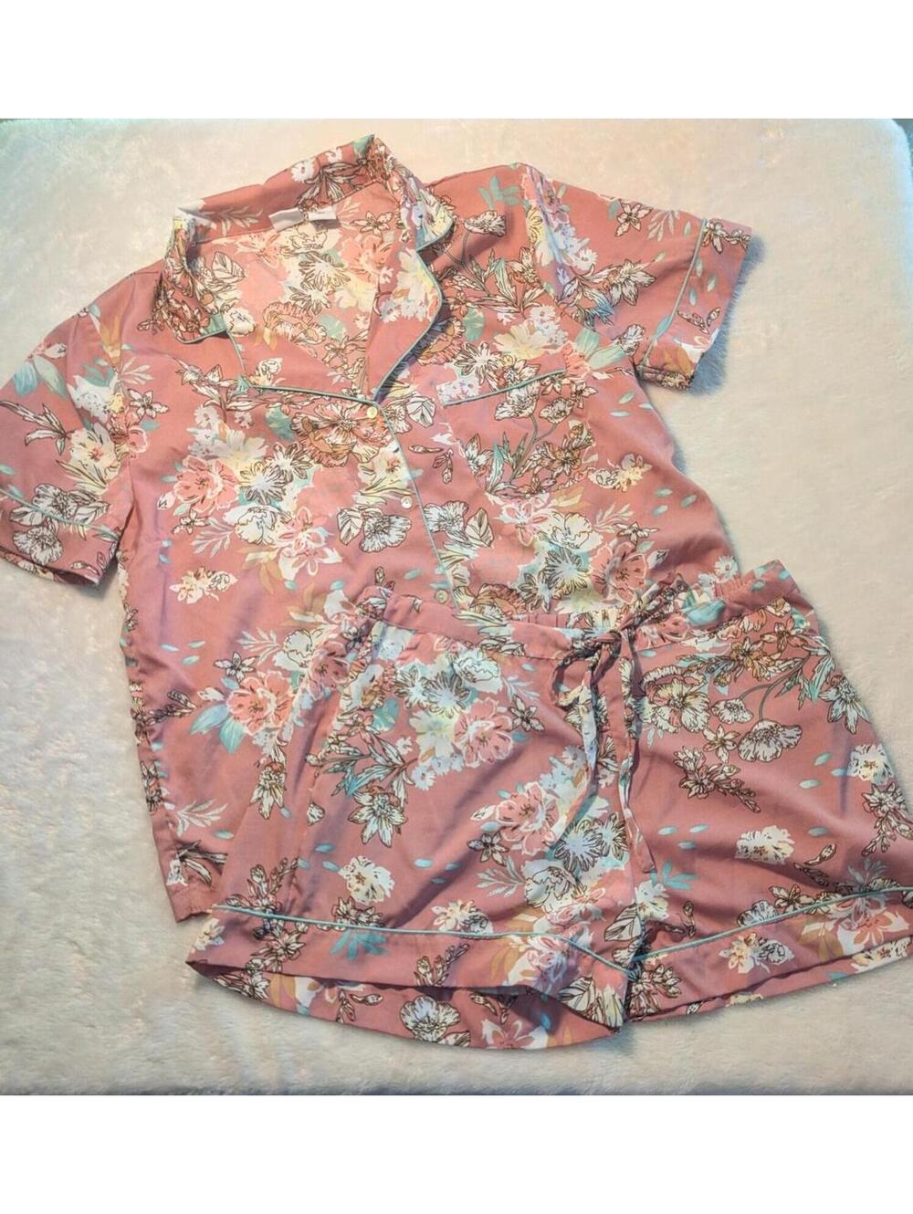Cupcakes and Cashmere Floral Pajama Set Medium